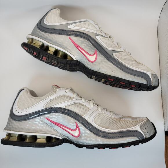 Nike Reax Run 5 Women’s Running Shoes White Silver Pink Size 8.5 No Inserts - Picture 9 of 15